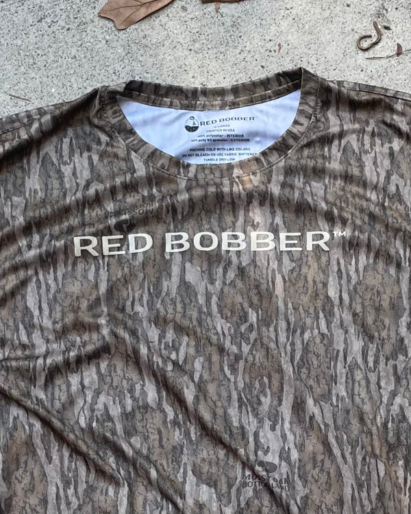 RED BOBBER X MOSS OAK PERFORMANCE UPF 50 SHIRT