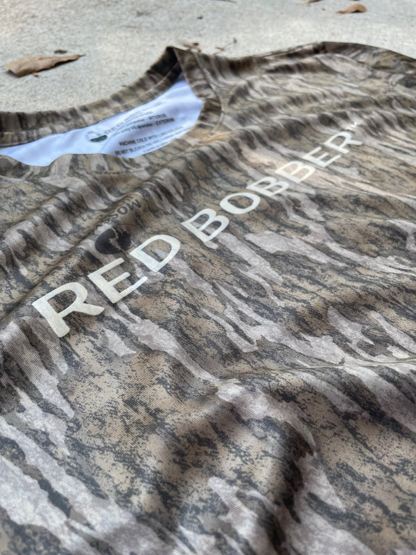 RED BOBBER X MOSS OAK PERFORMANCE UPF 50 SHIRT